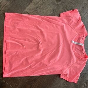 Lululemon swiftly tech waist length Coral Top